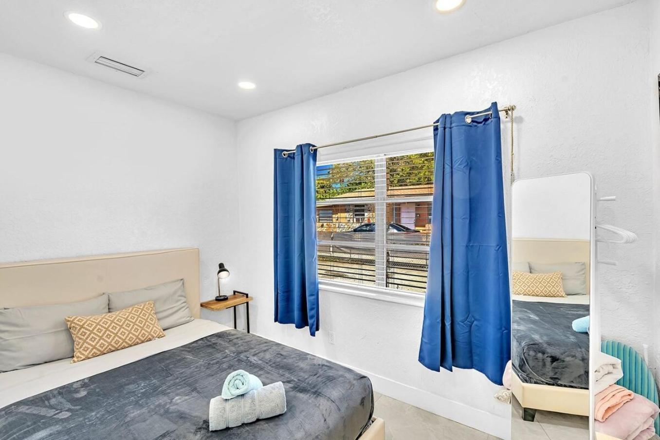 Boutique One Bdrm Close To Aventura Mall & Beach Халландейл-Бич Экстерьер фото