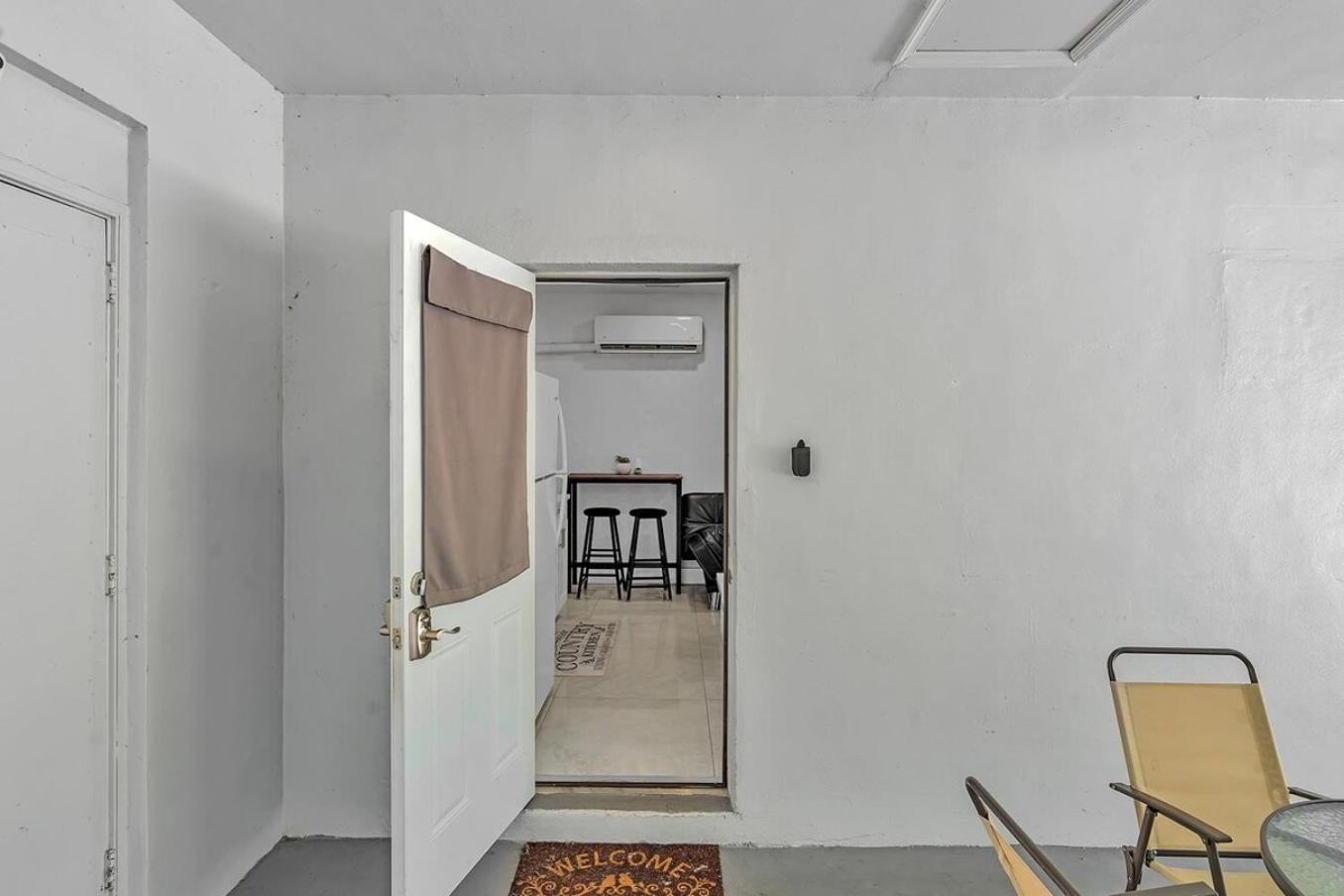 Boutique One Bdrm Close To Aventura Mall & Beach Халландейл-Бич Экстерьер фото